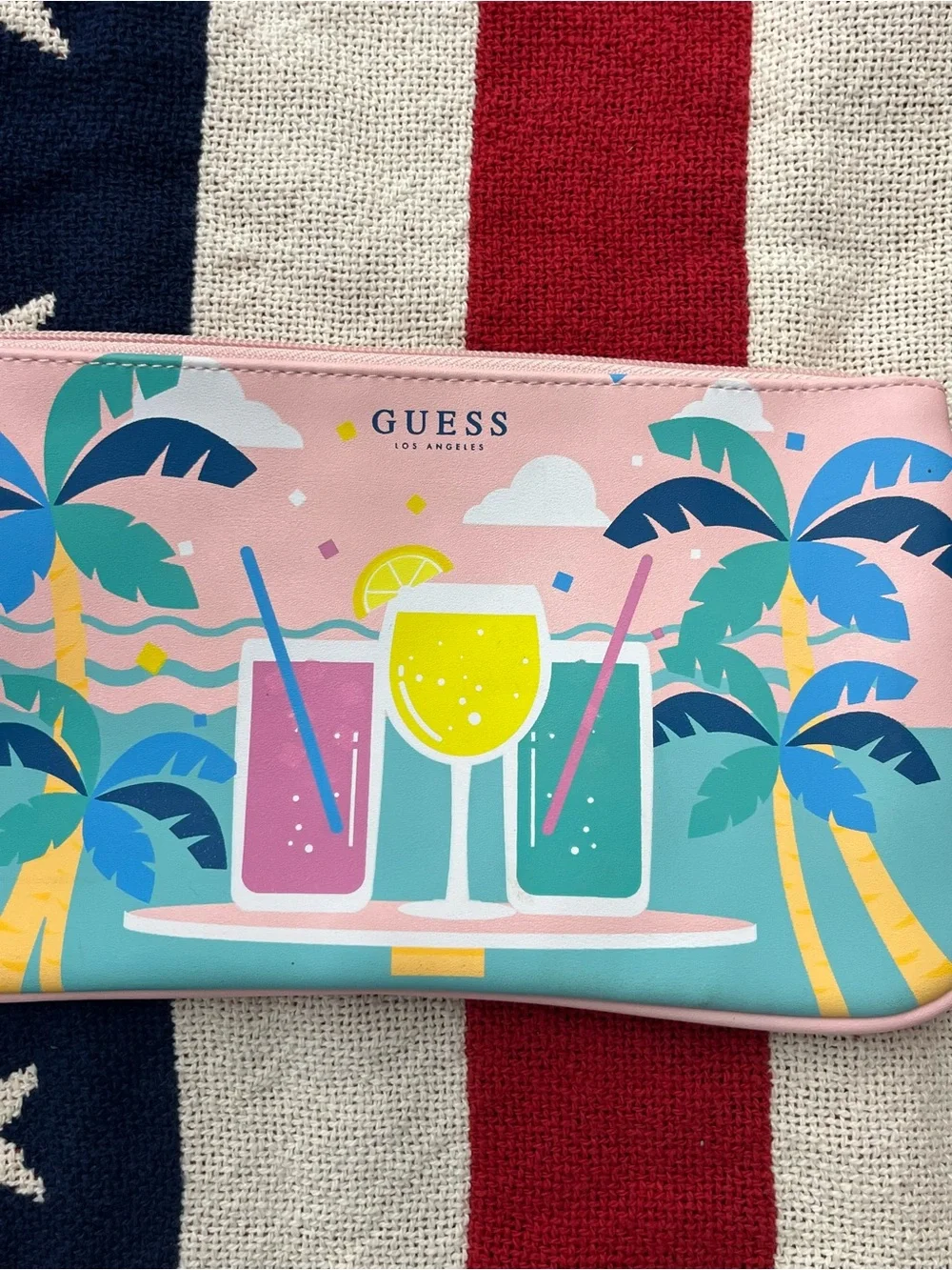 Guess Cosmetic Bag Pouch Cosmetic Bag Pouch Wristlet Tropical Drink Print